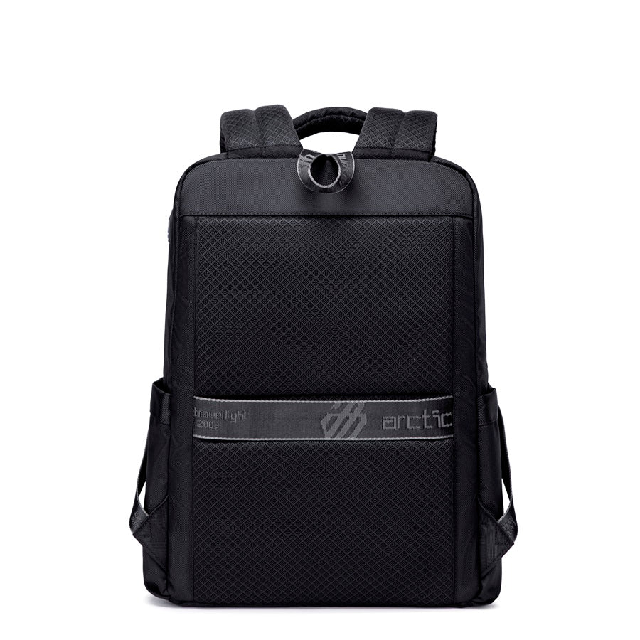 Artic Hunter - VoyagerTech Business Backpack