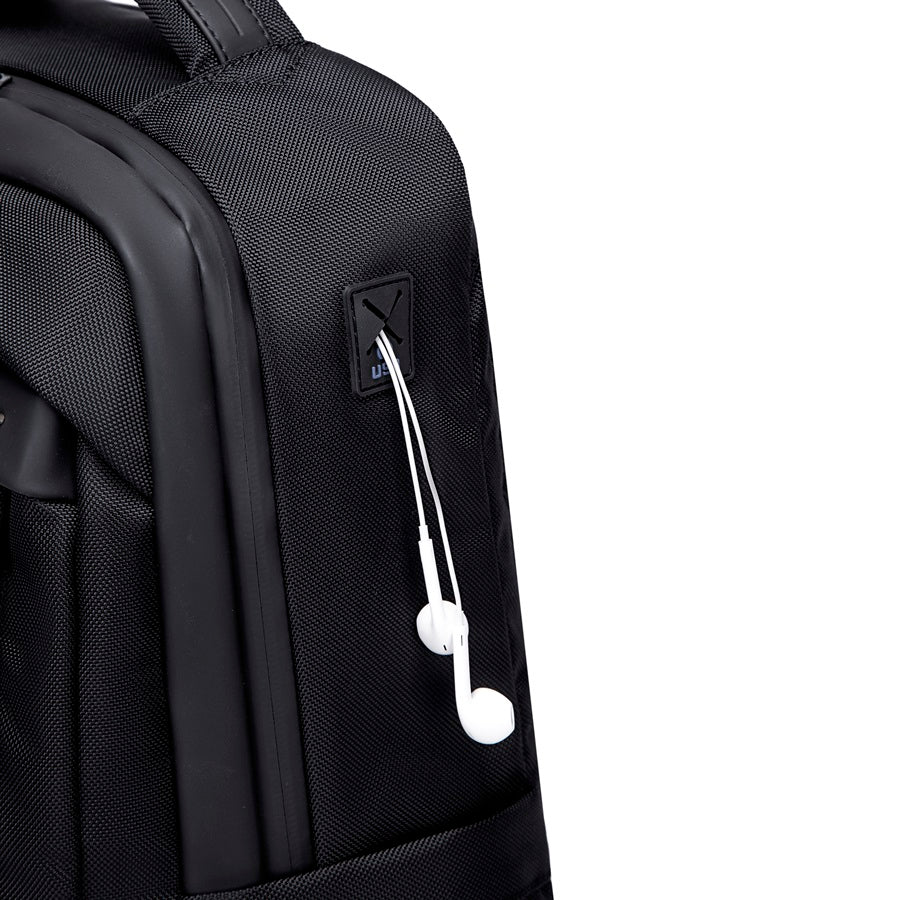Artic Hunter - VoyagerTech Business Backpack