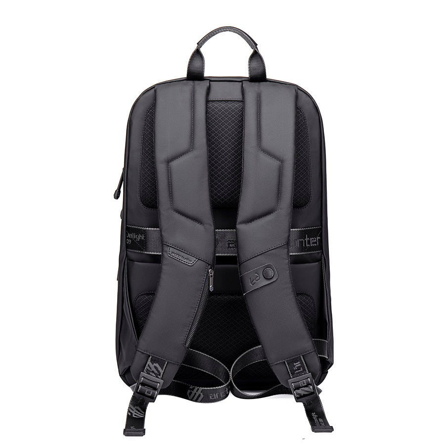 Artic Hunter - Urban Nomad Lifestyle Backpack